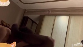体育生猛干校园拉拉队女队员，美女学生妹被无套输出各种姿势爆操