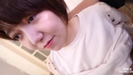 FC2 4572398 (无码\) 对不起，具体内容不能告诉你，但今天我被别人抱着了～优雅的短切人妻的壮观中出～
