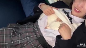 FC2 4574173 旨在露脸的短发大胸妹。第一次和叔叔去酒店