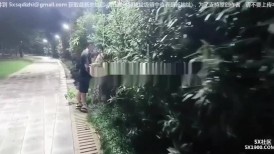 极品颜值绿帽淫妻大神【寒烟FQ】 性感娇妻被单男从户外一直玩弄到酒店，表面是优雅性感女神 私下是个反差小母狗