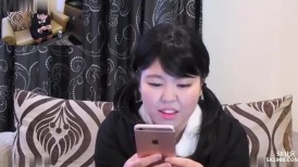 FC2 4580154 500日元！ 256_【过度拉扯警告】最适合做色友的女人！她和两只肥猪一起享受快乐，抽搐不停！以打桩女牛仔姿势进行巨大射精♪双面部射精使浓稠的精液变得浑浊！泰灿 第 3 章 [海外版]