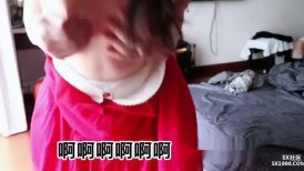 2024年-专约别人老婆，【5XSQ】对话超刺激，车上口交，墙角撒尿，家中狂草