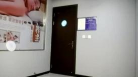 【秦总会所探花】会所约操大胸人妻，口含乳头不停吸，小姐姐娇喘不断，软玉温香躺怀中-2