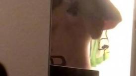 坑闺蜜系列妹子欠网贷偷拍 隔板女室友的日常私密生活卖给黄色网站偿还债务