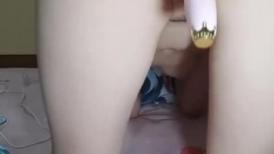 才艺美少女！完美身材！细腰美乳顶级，一线天无敌馒头逼，超粉水嫩多汁，振动棒假屌轮番上阵