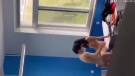 某高校308教室一对小情侣脱光衣服忘情的举行繁衍后代仪式