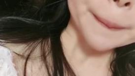 你让我快一点，这样不好吗，像疯狗那样，我白浆流好多啦。寒假在家没收入，焦虑了下海