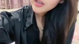 甜美颜值美女！性格超好道具自慰！肥穴特写尿尿，假屌抽插骚穴，摆弄各种姿势好骚