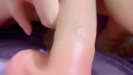 人帅屌累，女盆友今天求绕过，自己用超级大肉棒插得好爽！