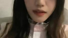 端庄新人女仆装露脸自慰多角度展现极品鲍鱼 刚挂的毛毛的白虎穴