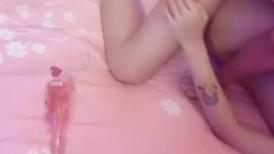 淫骚妹妹3P名场面！6小时激情操逼！各种姿势配合，前后夹击插嘴操逼，搞得小姐姐舒服了