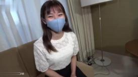FC2 3196658 全男性共通でカワイイ！小柄美人の乙葉ちゃん。群バツのスタイルに初老大興奮、大開脚凸のオンパレード