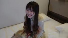 FC2 3198859 【無修正・完全顔出し】3日間限定1980円　男慣れしていないピュアなJD女の子にお尻の穴を広げさせバックでガン尽き。 支配欲の満たされる最高の中出しSEX!!