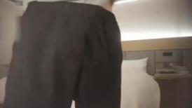 约了肉肉身材萌妹子，近距离镜头口交站立后入抽插，呻吟娇喘非常诱人