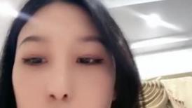 168CM新人下海！长腿小姐姐自慰操逼！翘起美臀假屌后入，灵活舌头舔屌，微毛骚穴骑乘位