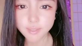 长相端庄的妹子，透明衬衣，胸部挺拔手搓胸部呻吟声秒射，薄纱艳舞