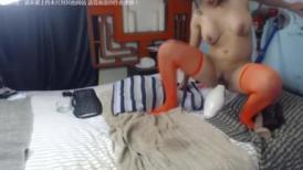 此女是个疯子，大家不要和她玩