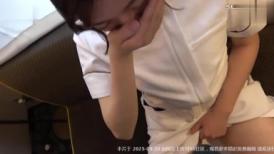 FC2 3216245 【#76-2】感度抜群で清楚な歯科助手を仕事着でハメ撮りしました。人生初の生本番で半分中出しされるも気付かず。。その後はカラオケでドキドキエッチ中にドアが...♡両想い♡