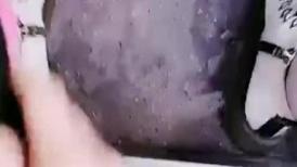 露出  超顶美女尤物在公交车上露奶跳蛋手淫 迷人白虎嫩穴当众极爽潮吹 前面大哥快回头看呀