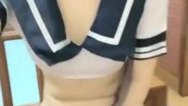 【颜颜宝贝】广东极品模特，清纯脸庞实则骚货，学生妆，黑丝，浴室，跳蛋自慰，搔首弄姿诱惑指数爆表