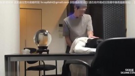 FC2 4581921 *半价截止至12/15（周日）！一个很普通的女大学生，19岁！我在一所理科大学，所以我周围有很多人，但由于某种原因我独自一人，这让我很烦恼！ [是的]