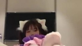 福利姬制服小萝莉妹子手指抠逼自慰，肉穴特别诱惑，毛都没长齐