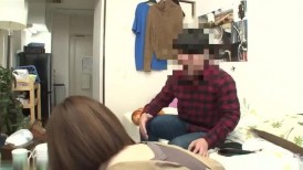 FC2 4584542 【个人拍摄】自然丰满美白美胸的老婆神了！ ！ 30岁的熟肉身体浑身柔软，摩擦时感觉棒极了，深入到丈夫无法触及的部位，并以凸出的巨乳中出达到高潮♡