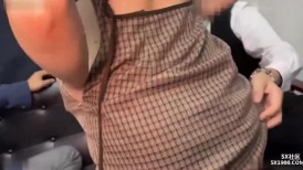 FC2 4588434 [颜值] 想要再次与巨乳F罩杯和美臀的超色情女人一起做，所以我参加了进修课程！评论奖金串 3P 中出！