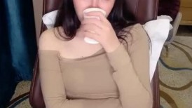 良家少妇下海 【一生一世一千】性感黑丝和纹身社会男酒店无套啪啪