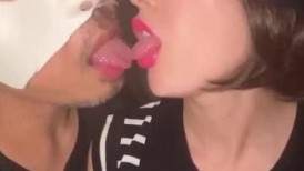 FC2 4594364 F罩杯明星人妻凉子36岁项圈调教熟女身材，柔软的舌头和丰满的厚唇带来最佳口交，女上位摇晃的F罩杯和关节一览无余，舔乳头和传教士体位大量射精，4K视频作为评论奖励-2