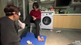 【高中生调教】真实约拍！反差清纯女高中生足交调教男同学，小鲜肉喜欢被硬控，暴力足交强制射精