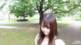 FC2 4600187 “现在特价” “全脸露面” 我有点喜欢托​​儿所老师，所以我联系了她，她似乎有点时间，所以我握住她的手，触摸她的身体，我想我能够射在她体内。