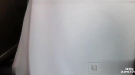 国外爱掀裙子的小伙，洋妞真是开放，穿情趣内裤都算保守了