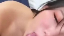 大奶妹子 好想做爱 好敏感啊好舒服 还想要 身材丰满疯狂吃鸡被小哥内射了还不满足叫着还要