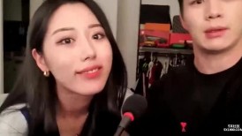 日H情侣自拍 有点小帅的主播，今天找了一个不错的极品美女，玩裸播，女主绝美！
