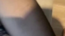 【湖北武汉乱伦小姨子事件】小姨子身材太好姐夫趁老婆出门买菜怒操小姨子，小姨子表情淫荡给姐夫加速度