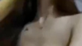 和老婆吵架被赶出家门 偷偷跑去她闺蜜家邂逅几天疯狂爆操她叫爸爸后口爆射她嘴里