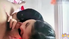 【母子乱伦】国内真实母子私拍视频流出，风韵骚妈和儿子乱伦，似乎很享受和儿子之间的关系