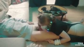 漂亮美眉 你这么喜欢用奇特的姿势做爱吗 身材娇小皮肤超白 被小哥多姿势猛怼白虎粉鲍鱼