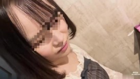 FC2 4614065 [个人] 不愿意偿还奖学金的年轻妻子接受了奖学金，过于敏感并沉浸在快乐中，并透露感觉很好