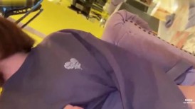 FC2 4617423 【露脸，仅限今日1480积分】与经验不足的1.8岁咖啡女孩秘密会面。虽然她个子小，但发育得很好，而且长出来很多……
