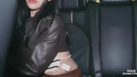 黑丝美眉 [5XSQ] 我钱包丢了司机让我不得不付钱 只能让他操我 被内射不满足再口爆吃精