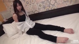 FC2-2605786 一个美丽的艺人美丽的女人外观和奇闻趣事！ 17242年美丽女人的现场发行美丽的女人的羞辱人物。