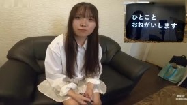 FC2 4617686 [截止2/14半价！ ] 心碎的 Kaede Ren（19 岁/JD/E 杯）一年来第一次享受安慰的性爱！我的阴道已经为受精做好了充分的准备，所以我意外地生平第一次在她体内射精（没有采取避孕措施）…… [第三视角]