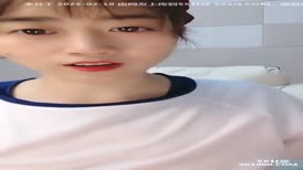 颜值少妇【小狐狸520】第二弹，反差御姐,裸舞诱惑，熟女卖骚，道具自慰