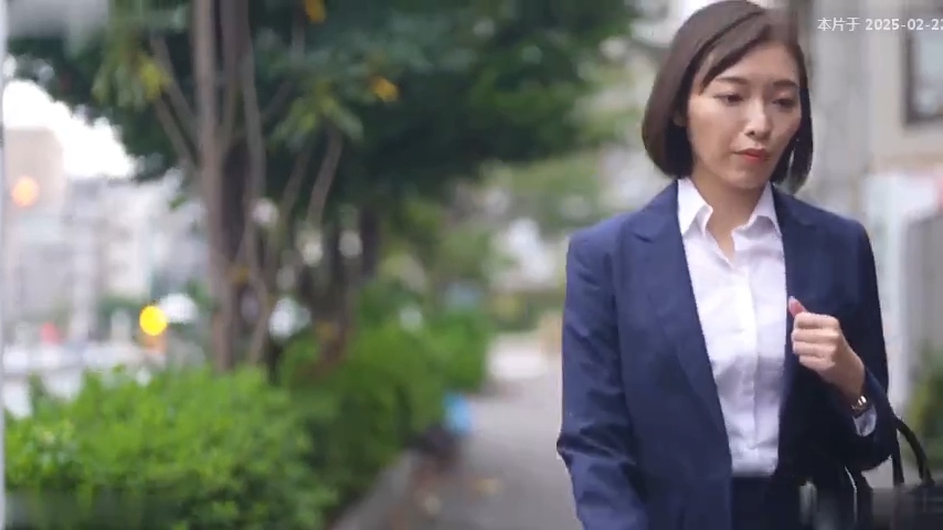 [无码破解]DLDSS-388 保险女士接到合同后疯狂地浑身都是体液，直到早上才恢复正常 - 峰玲子