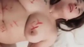 东北服装店老板娘被炮友调教成母狗曝光，巨乳肥臀骚货胆子真大，趁老公不在家带炮友回家做爱，纹身实锤！001