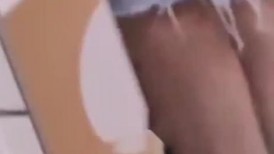 【极品厕拍】手持闪光变焦 极品女神主播 超清拍摄