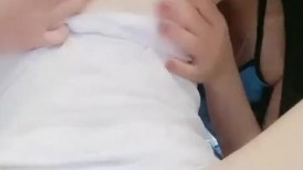 【舌舔菊】JK女学生和肚兜少女！色欲女同尤物！极品姐妹「小思思」骚浪道具插逼互玩秀