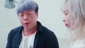 国产华人S-196 王以欣 安慰渣男弟弟的女友・你跟别人爽我跟你女友爽